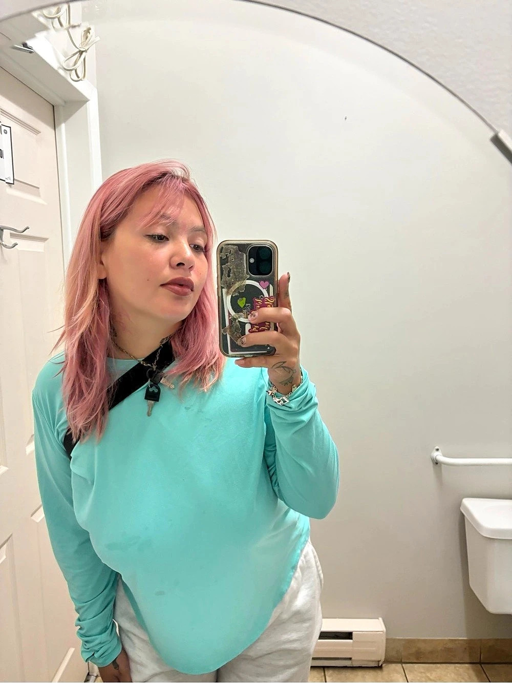 Long Sleeve Top in Green Like New